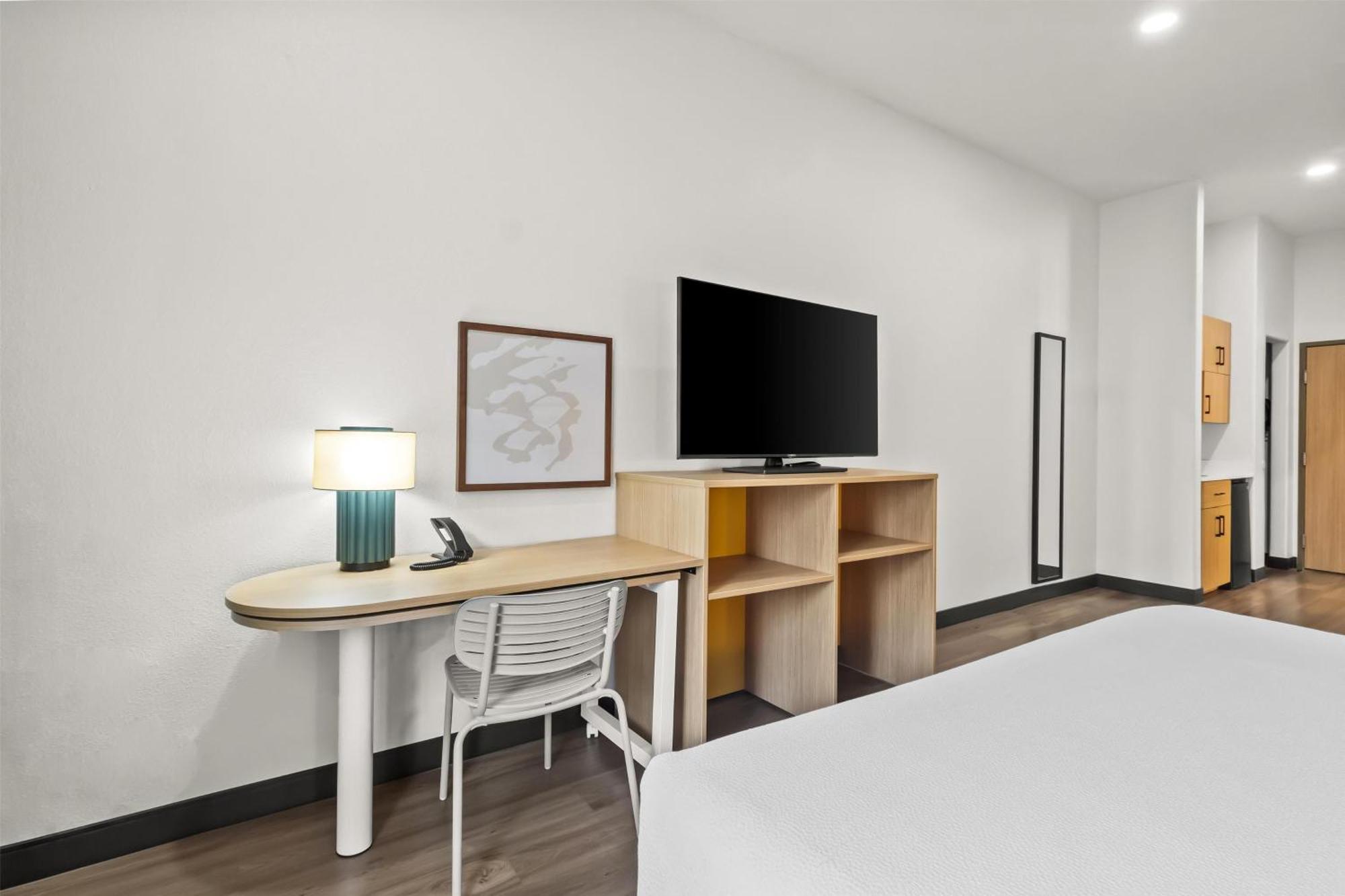 Spark By Hilton Hobby Airport Hotel