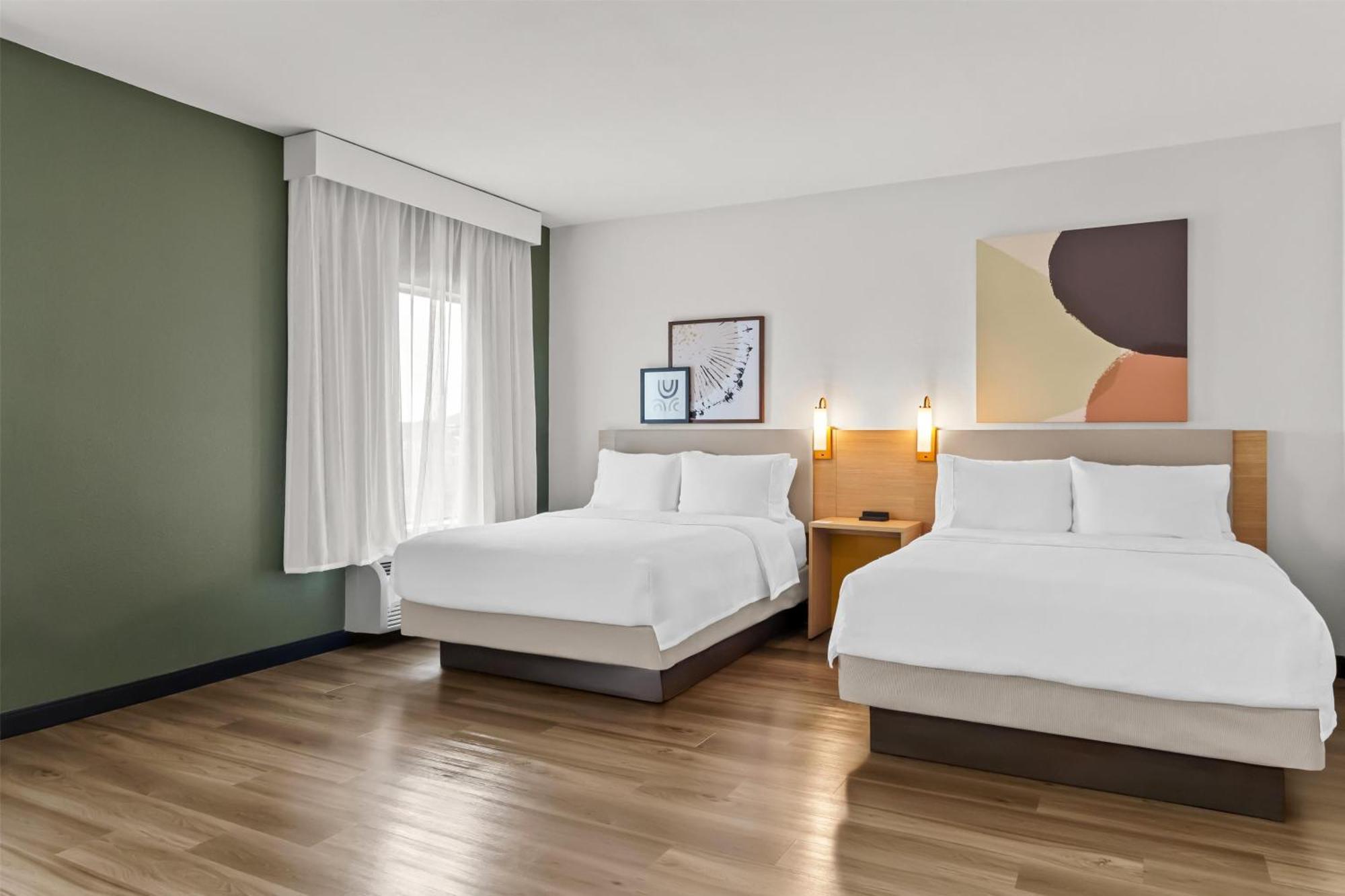Spark By Hilton Hobby Airport 3*