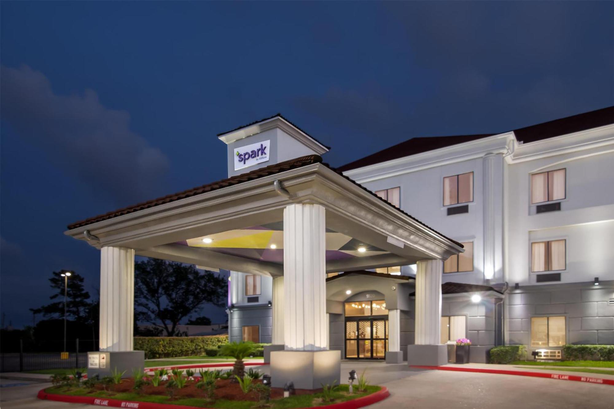Spark By Hilton Hobby Airport